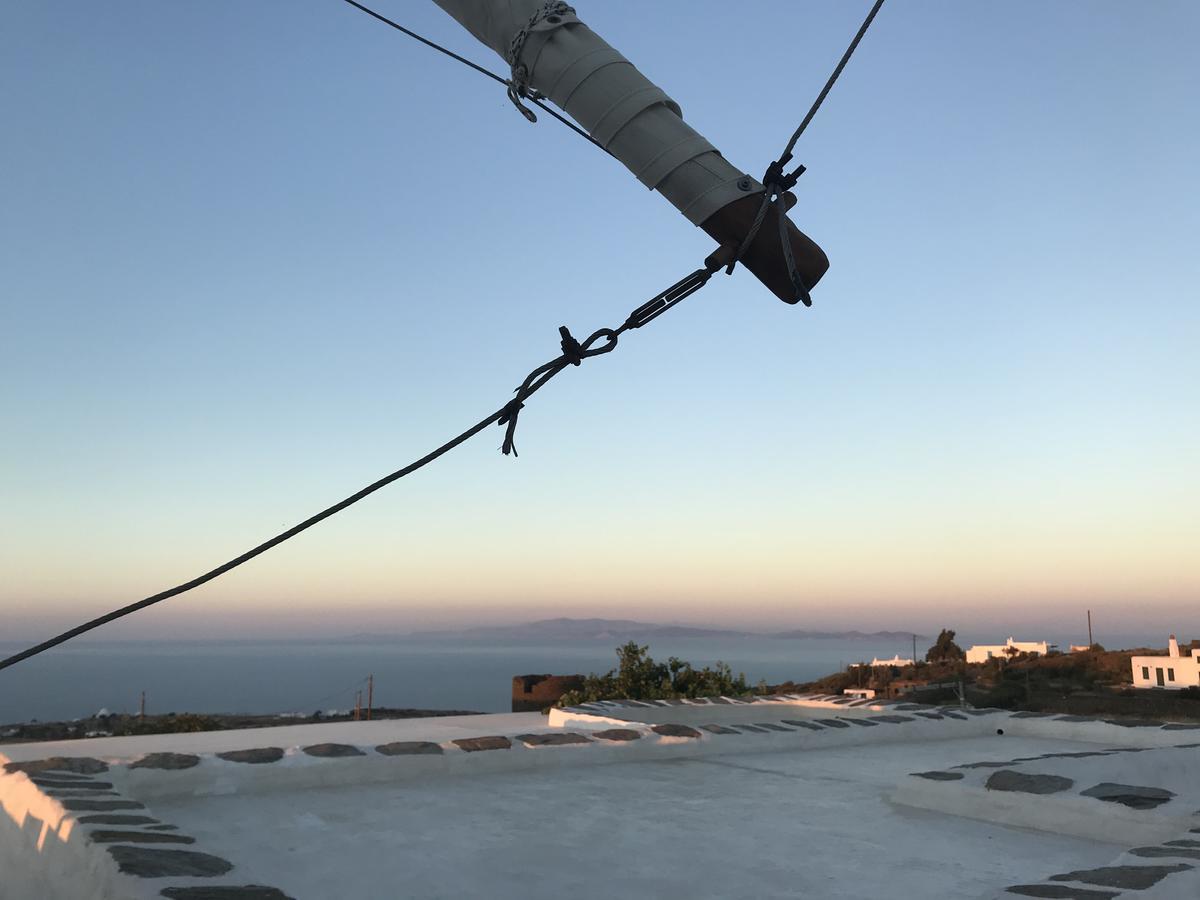 Windmill Arades Suite Apollonia  Exterior photo