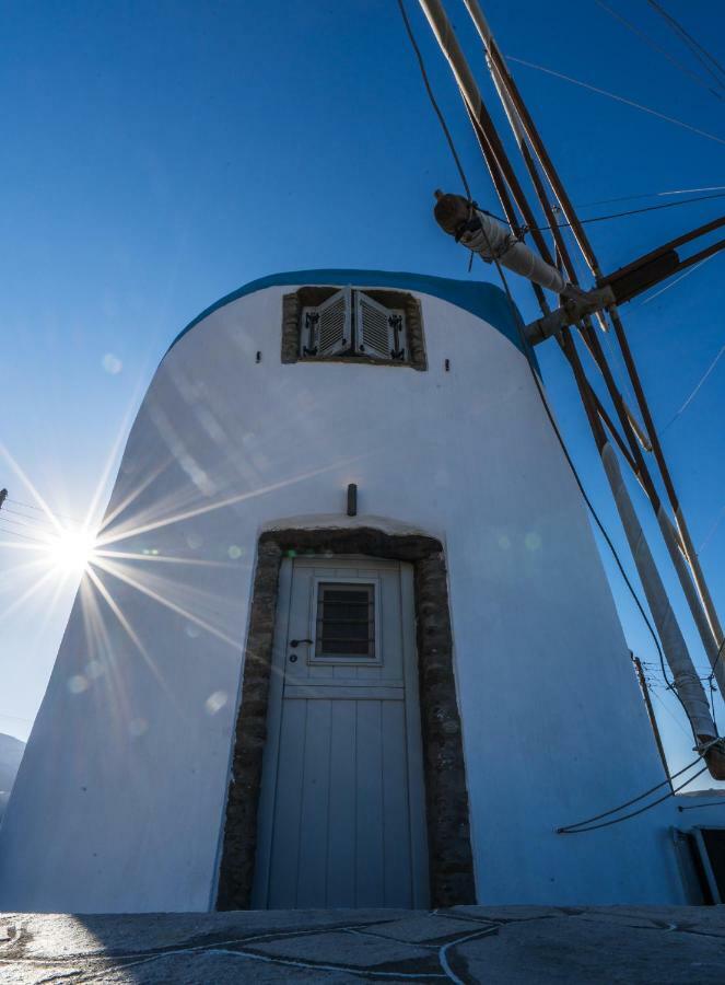 Windmill Arades Suite Apollonia  Exterior photo